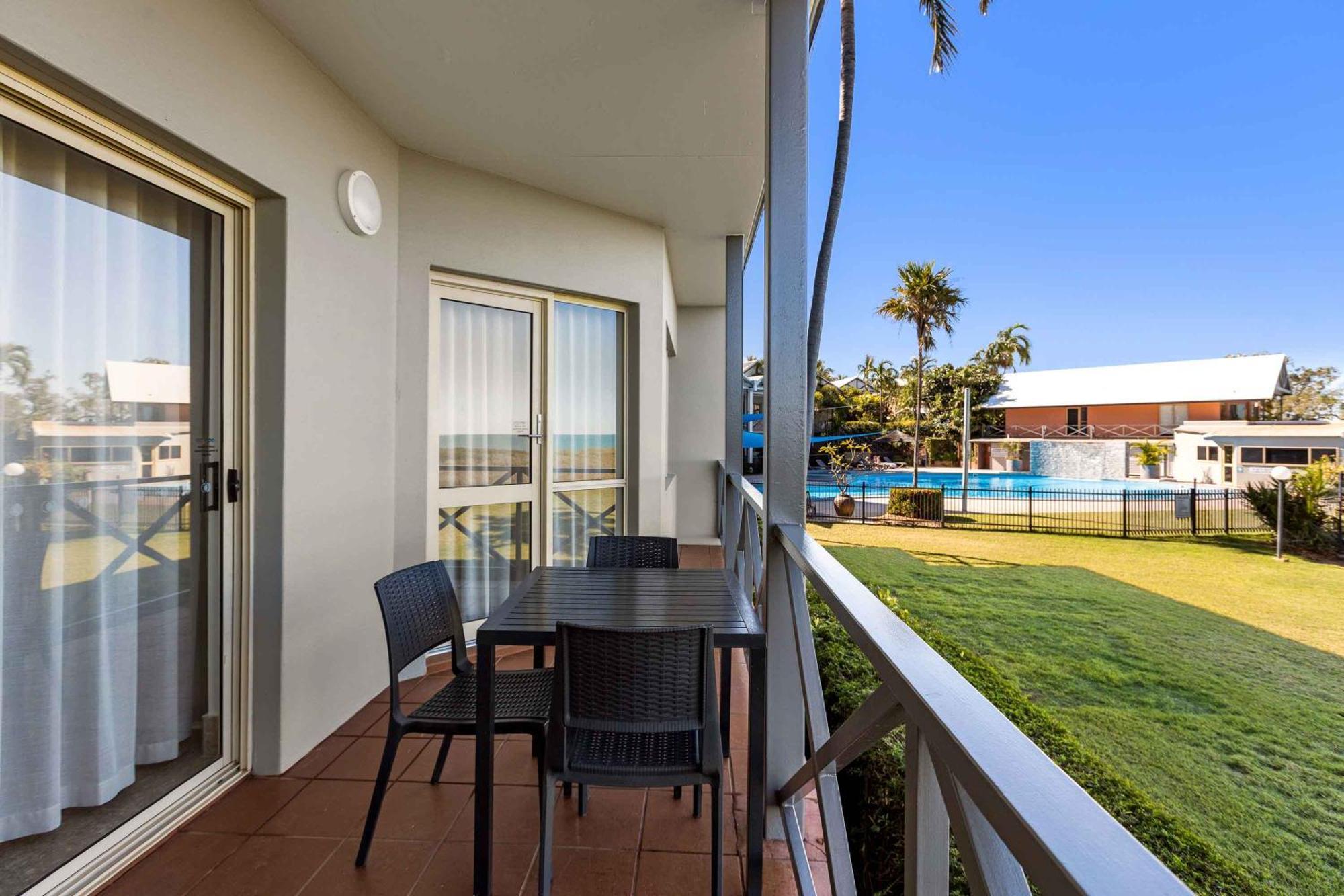 Moonlight Bay Suites Broome Kültér fotó