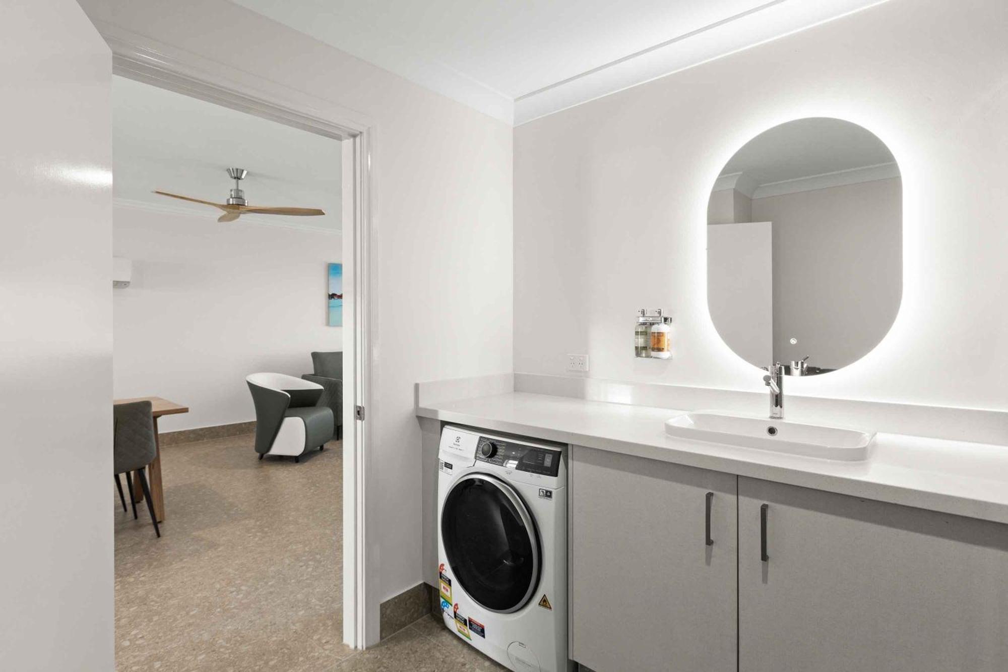 Moonlight Bay Suites Broome Kültér fotó